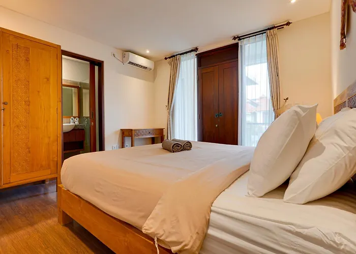 Prime Location 3br Laviosa In Petitenget Near Villa Seminyak (Bali)